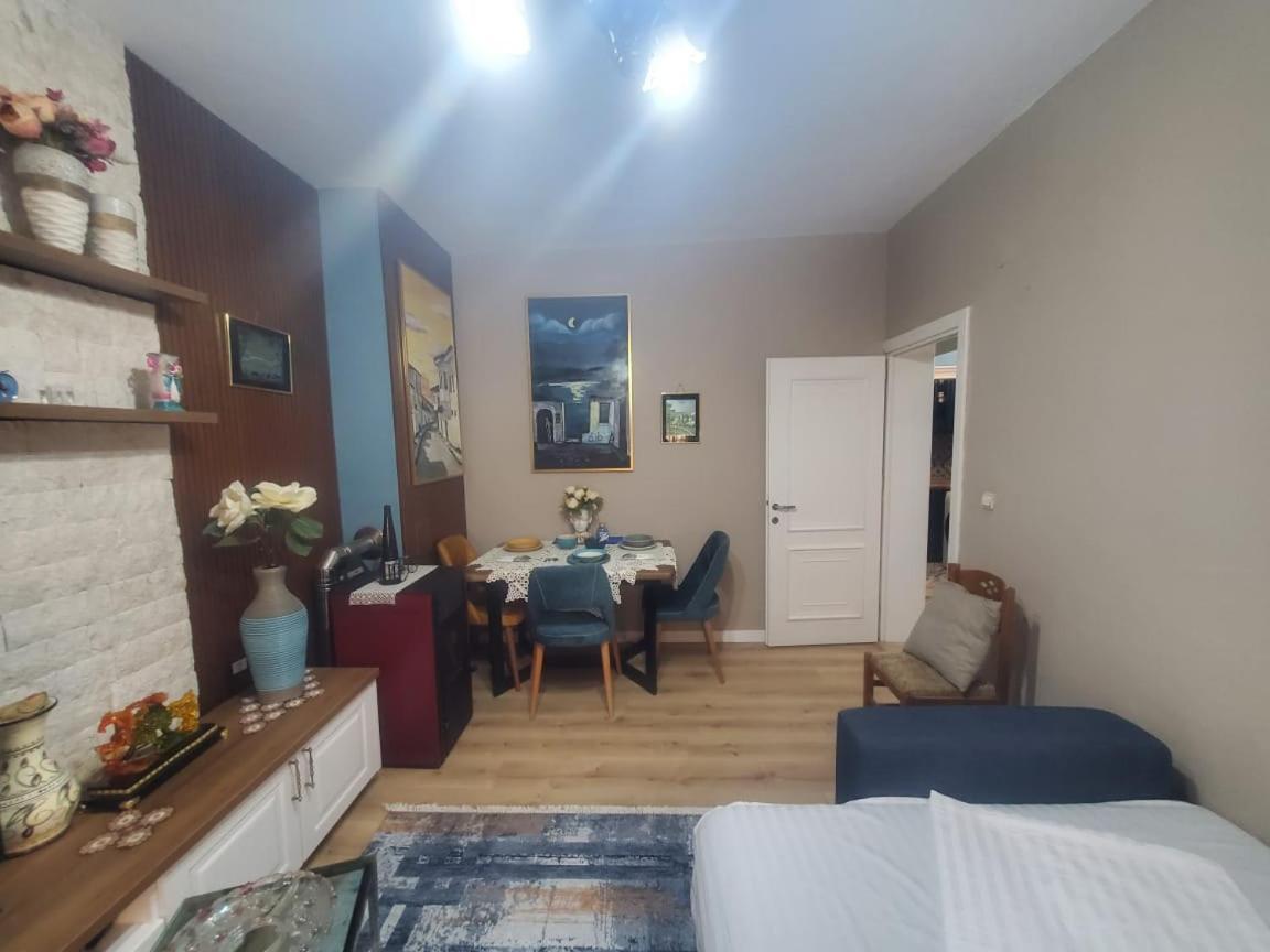 Apartamenti8 Korca المظهر الخارجي الصورة