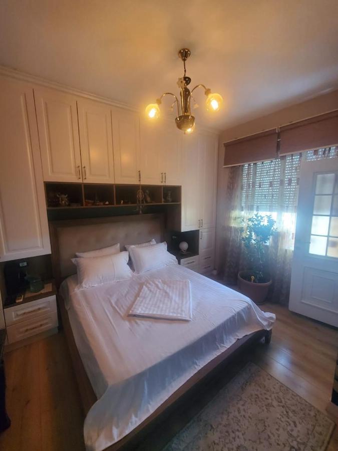 Apartamenti8 Korca المظهر الخارجي الصورة